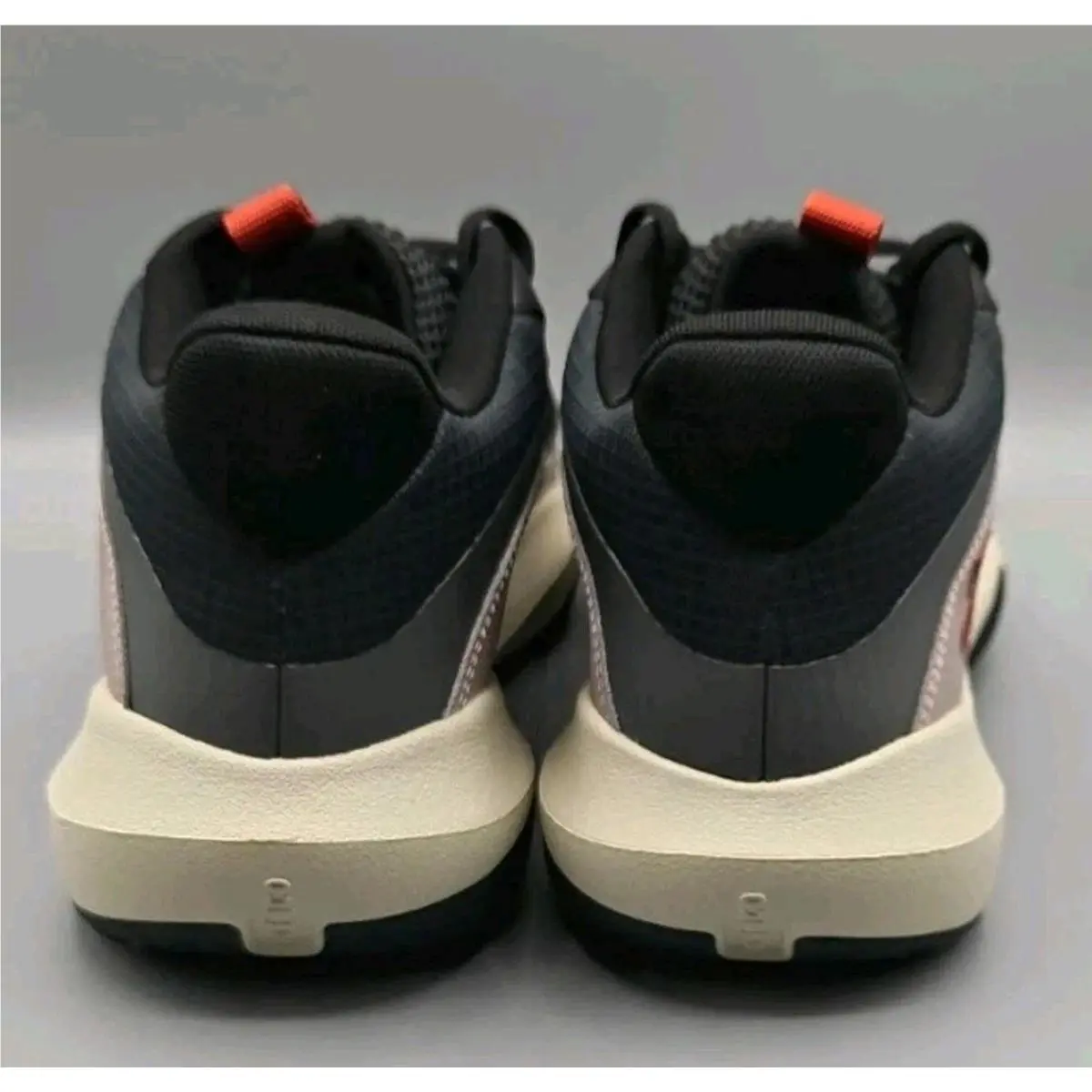 Under Armour shoes - Under Armour Lockdown 7 - Lockdown - 3028512-101 - Gray 3
