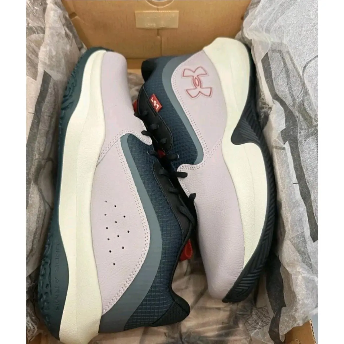 Under Armour shoes - Under Armour Lockdown 7 - Lockdown - 3028512-101 - Gray 5