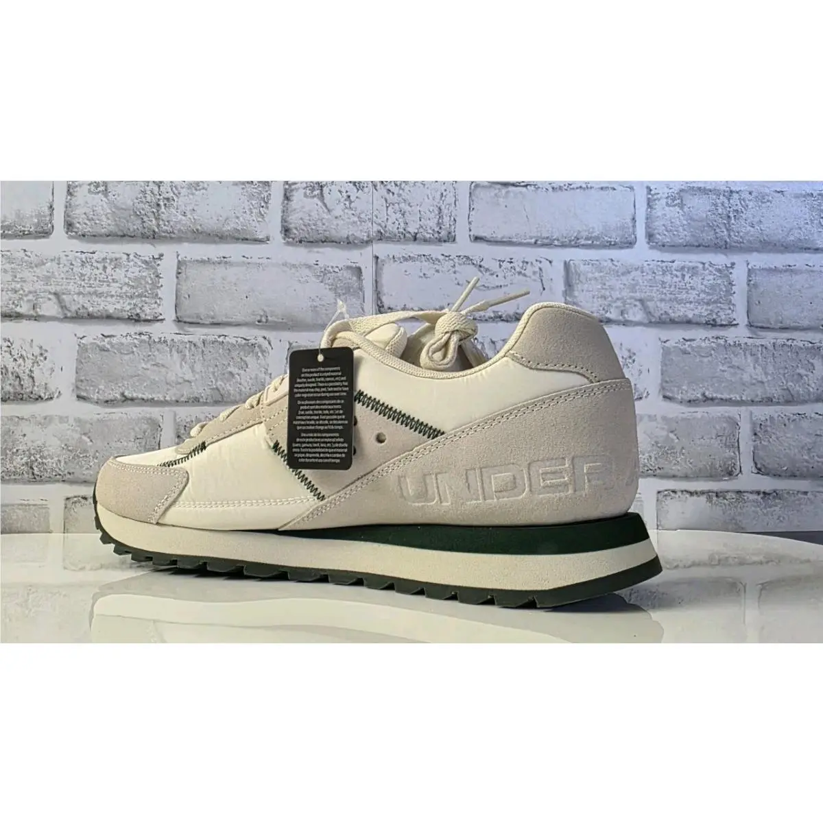 Under Armour shoes - Under Armour Essential Runner - Essential Runner - 3028408-106 - Beige 3