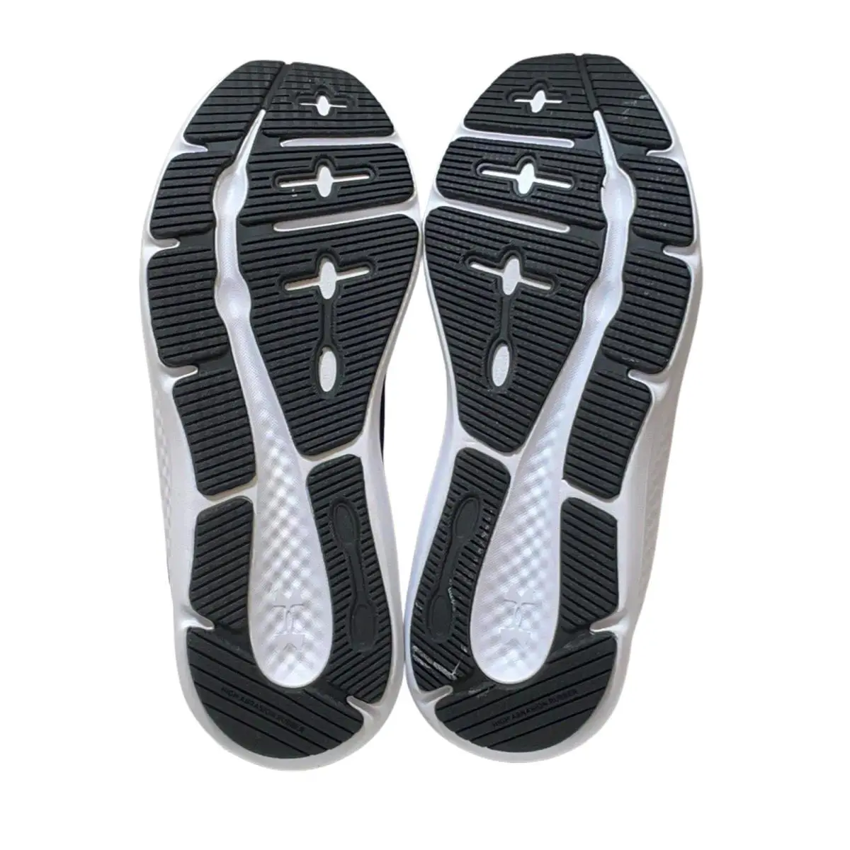 Under Armour shoes - Under Armour Charged Pursuit - Charged Pursuit - 3024889-001 - Black (UPC: 195252313388) 5