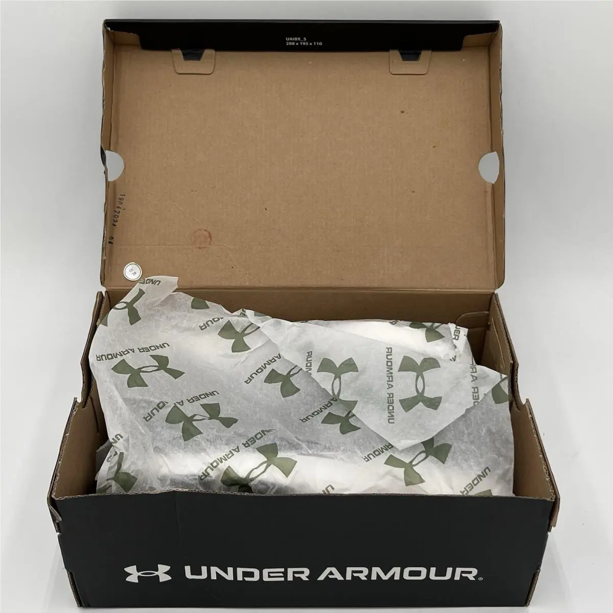 Under Armour shoes - Under Armour Charged Pursuit 3 - 3024889-001 - Black (UPC: 195252748487) 8