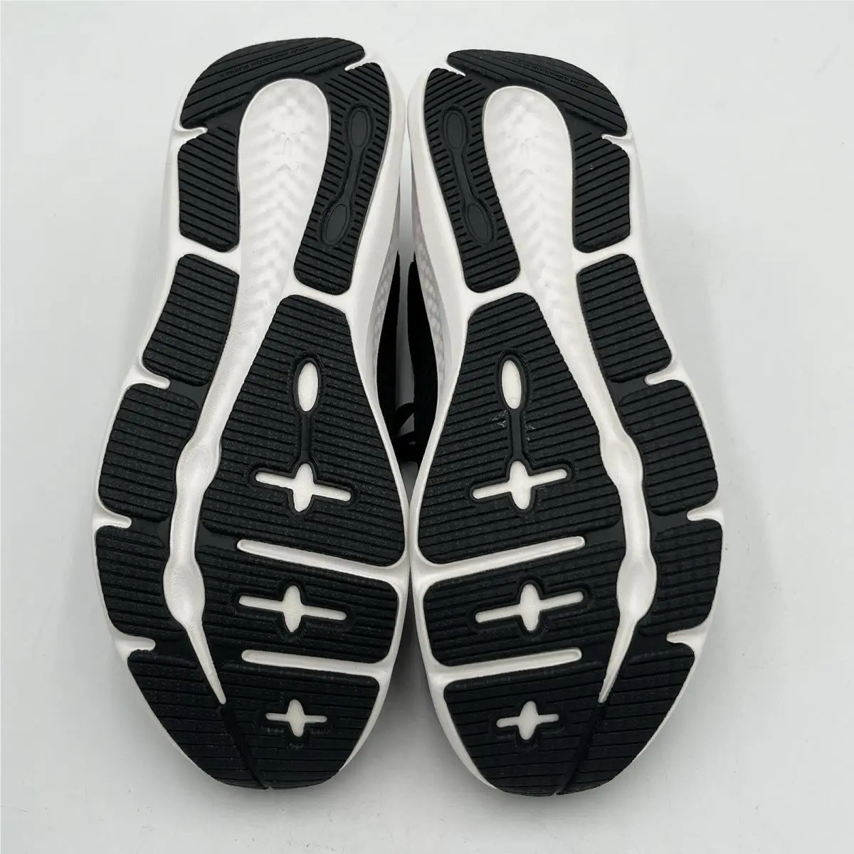 Under Armour shoes - Under Armour Charged Pursuit 3 - 3024889-001 - Black (UPC: 195252748487) 6