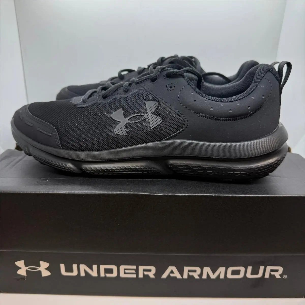 Charged Assert 10 3026175-004 Sneaker Men US 9.5 Black Running Shoe by Under Armour