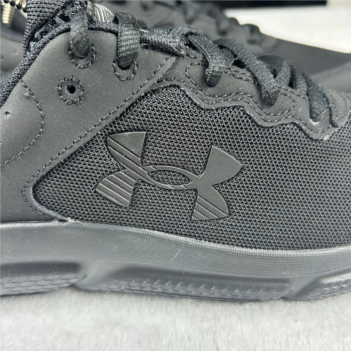 Under Armour shoes - Under Armour Charged Assert 10 - 3026175-004 - Black (UPC: 0196040479460) 9