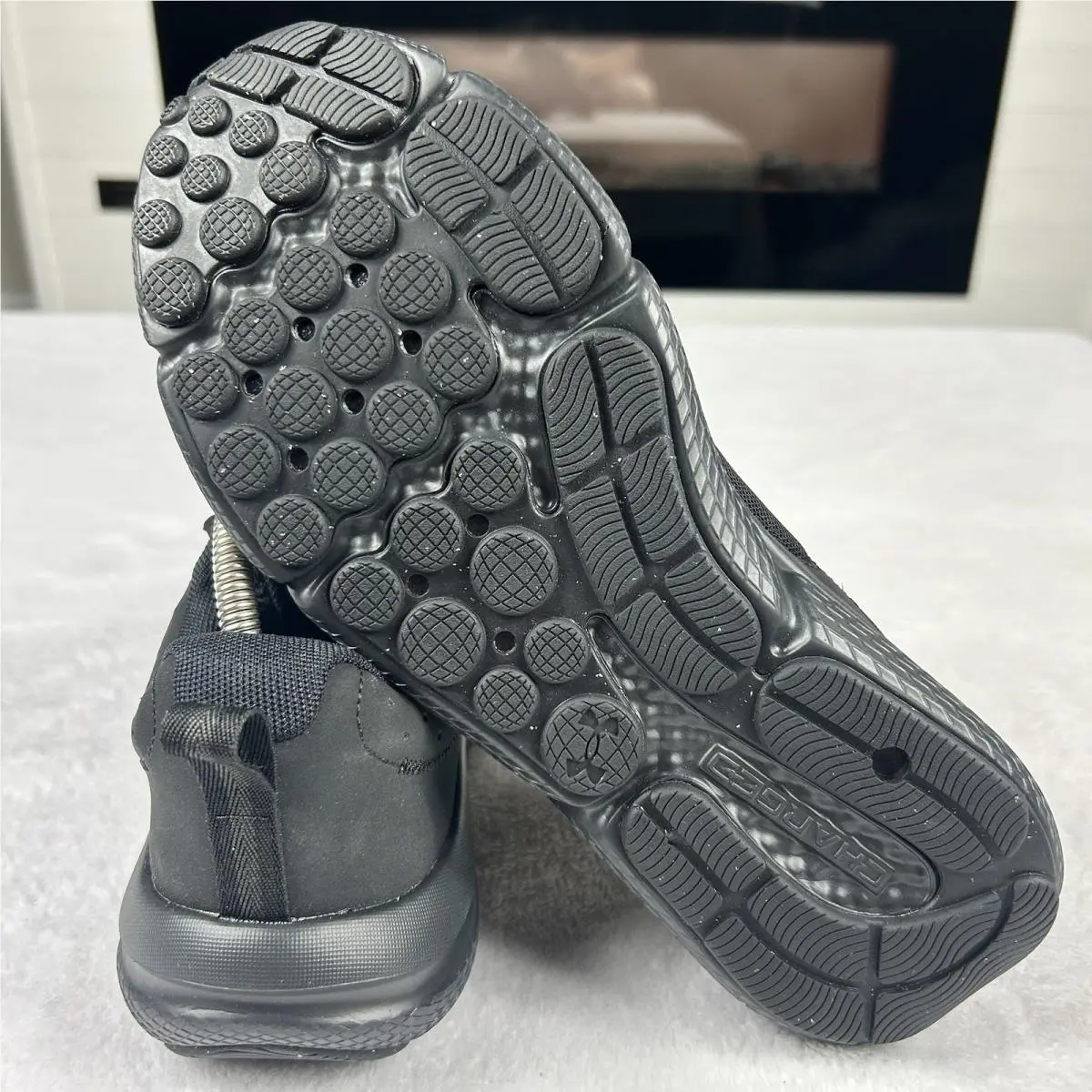 Under Armour shoes - Under Armour Charged Assert 10 - 3026175-004 - Black (UPC: 0196040479460) 12