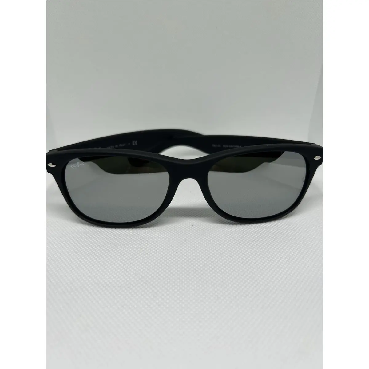 Ray Ban RB2132 622/30 Rubber Black Green Silver Mirrored Lens Unisex 55 mm - Frame: Black, Lens: Green