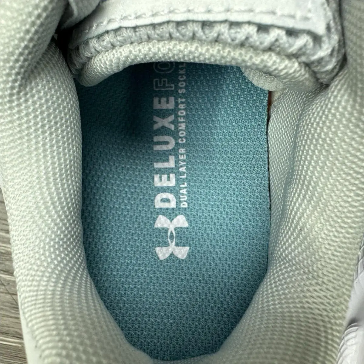 Under Armour shoes - Under Armour Charged Assert 9 - 3024591-120 - Gray 10