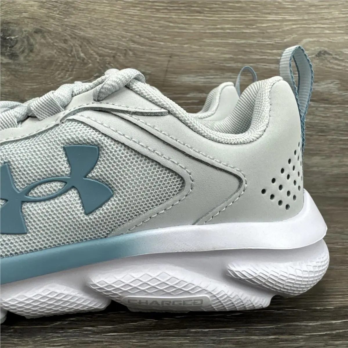 Under Armour shoes - Under Armour Charged Assert 9 - 3024591-120 - Gray 4