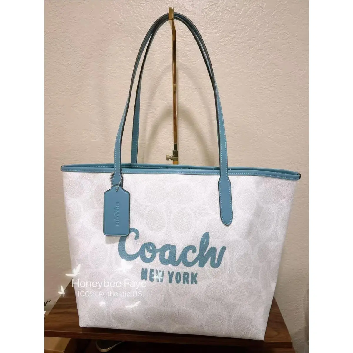 City Tote In Signature Canvas CP074/C7616/CR165/CP052/CP073 CY705 Sv/Chalk/Bluebell by Coach