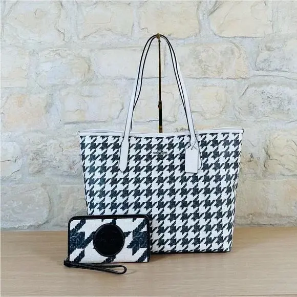 Houndstooth Print Reversible Tote Handbag/wallet/ Wristlet Options Handbag+Large Wallet by Coach