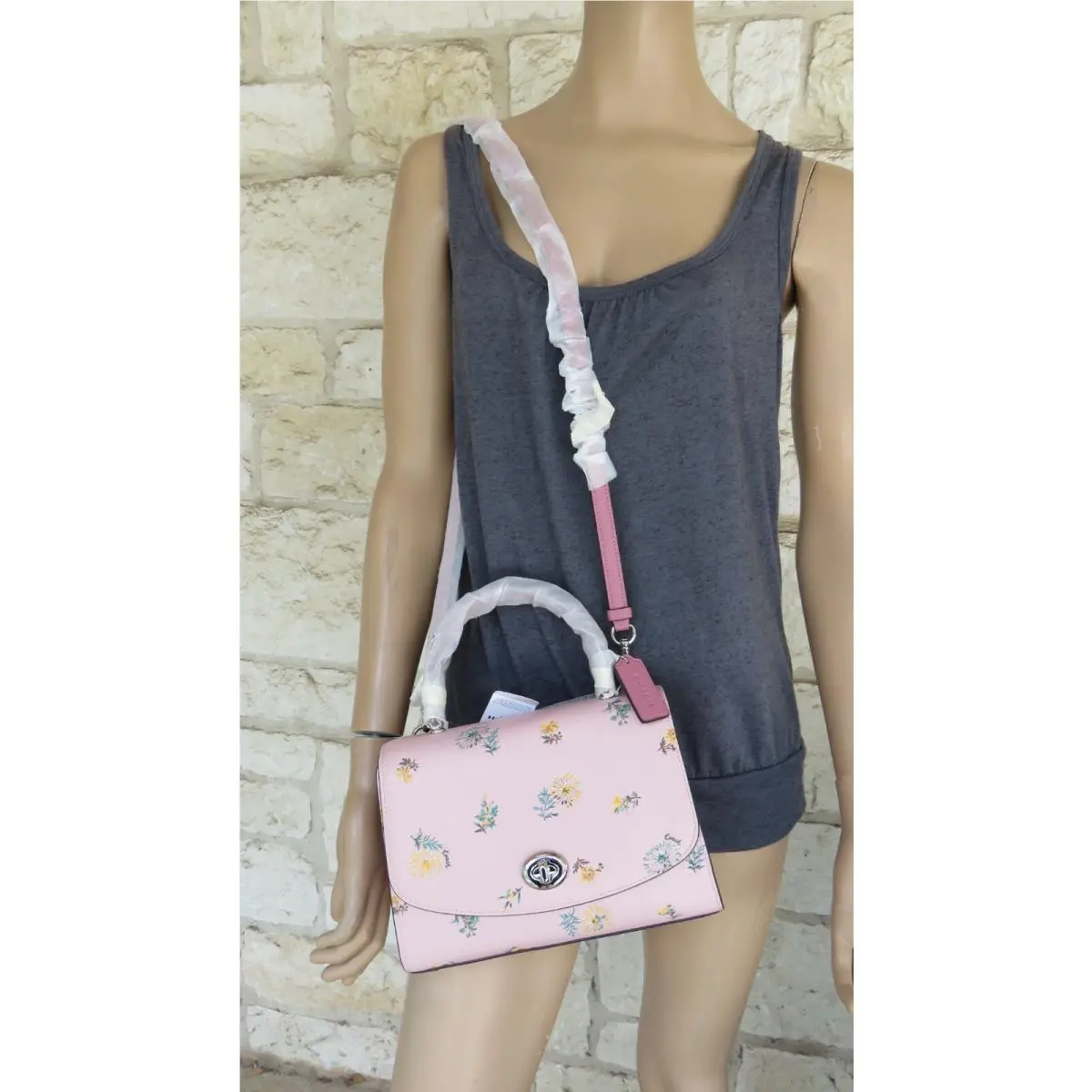 Coach  bag  - Tilly Top Dandelion Chain Crossbody Tri-fold - Pink, Manufacturer: Silver Blossom Multi, Lining: Pink