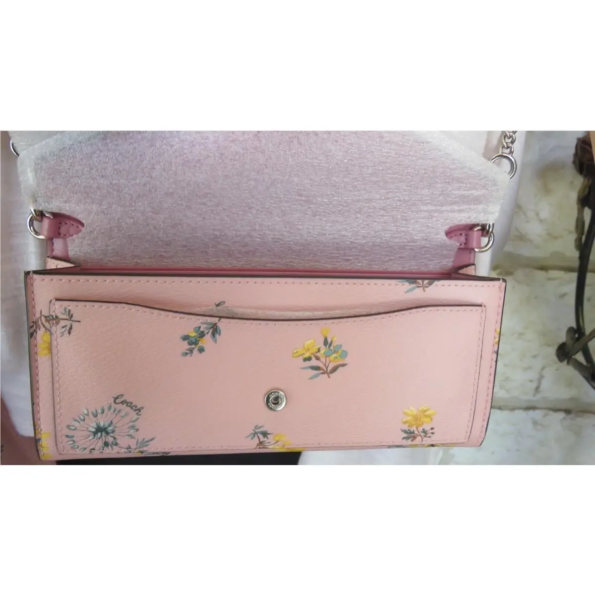 Coach  bag  - Tilly Top Dandelion Chain Crossbody Tri-fold - Pink, Manufacturer: Silver Blossom Multi, Lining: Pink