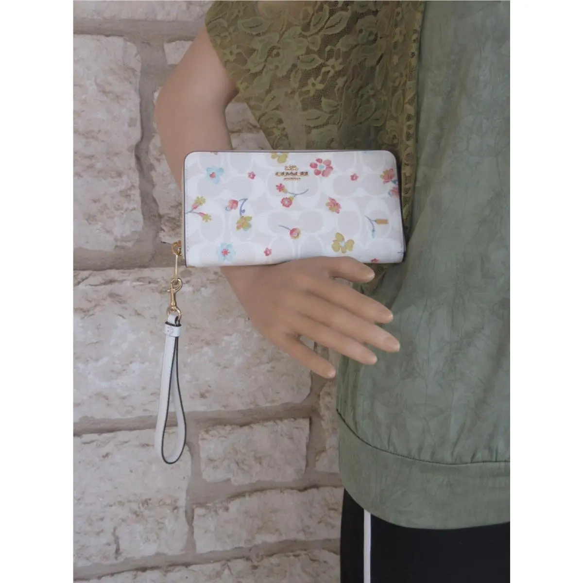 Signature Mystical Floral Chalk Options: Tote Wallet Satchel Set S Large Wristlet/Wallet accordion removeable strap by Coach