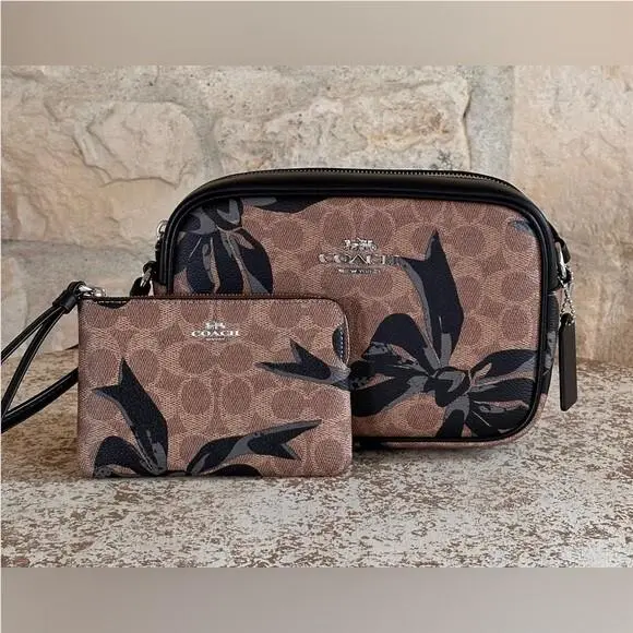 Jamie Bow Print CZ769 Camera Bag In Signature Canvas /wristlet Option Crossbody+Wristlet by Coach