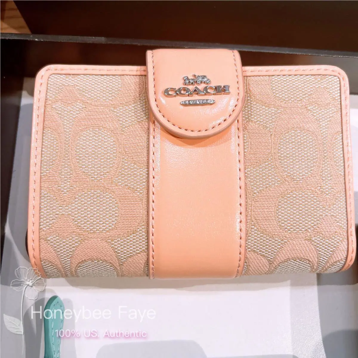 Coach Medium Corner Zip Wallet In Signature Jacquard CU987/CT922