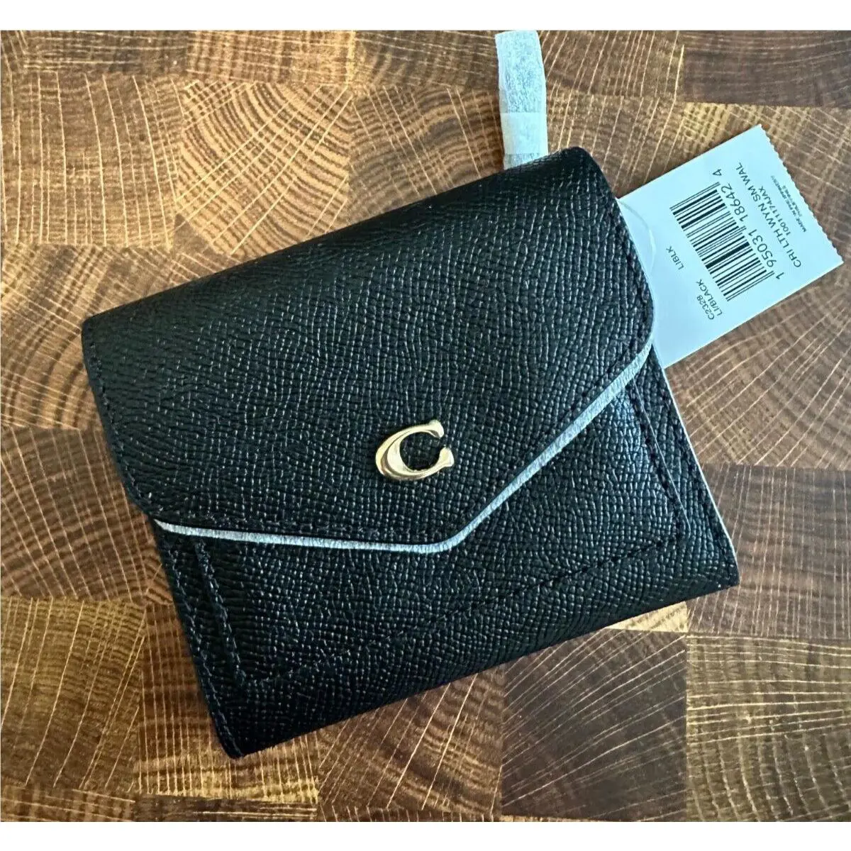 BN Coach Crossgrain Leather Wyn Small Wallet Women