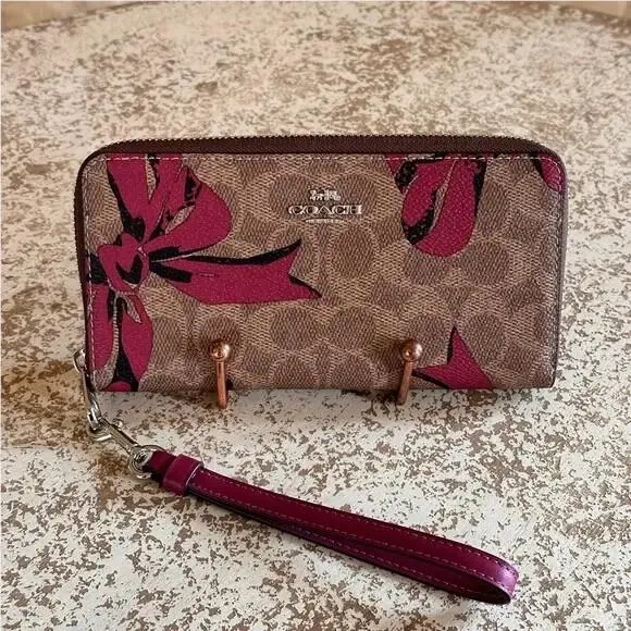 Accordion Long Zip Around Wallet Various Styles Bow Bees Strawberry Signature brown pink Bow by Coach