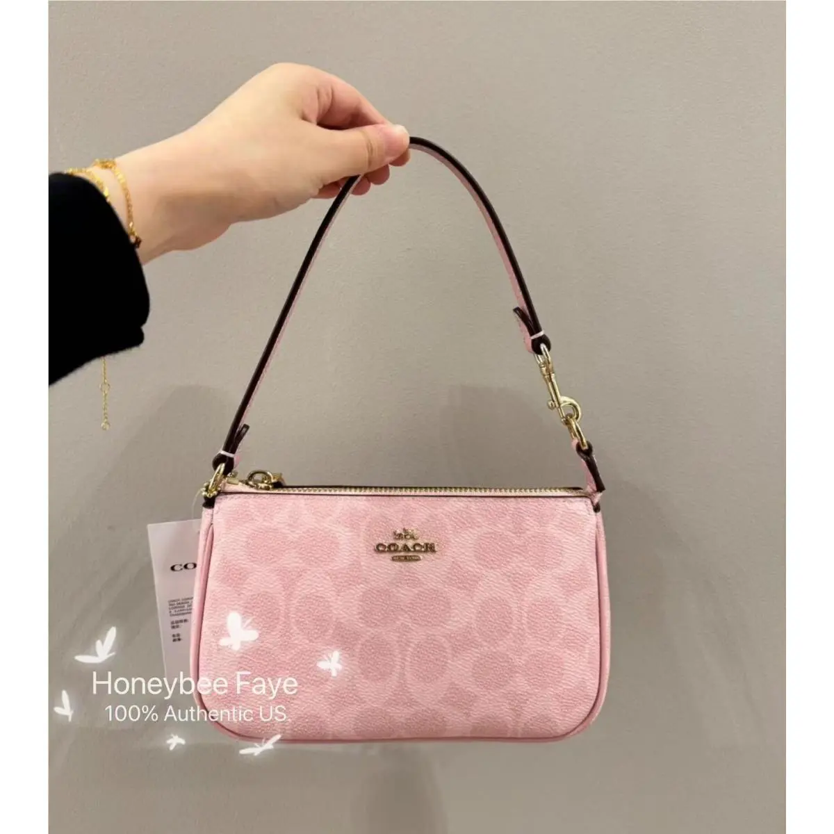 Coach Nolita 19 In Signature Canvas/sketch CW426/CBM72 Sketch