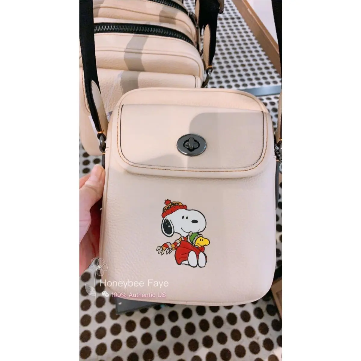 Coach X Peanuts Men`s Heritage Crossbody with Snoopy Motif CE613