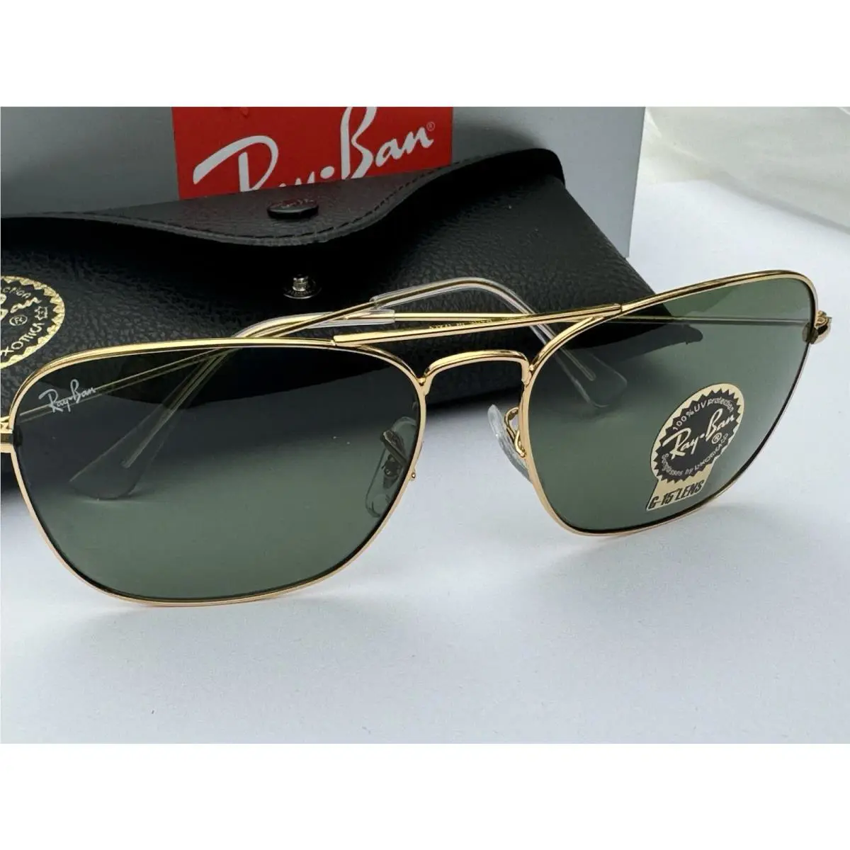Ray-ban RB3136 001 Caravan Gold Frame G-15 Green Lenses Sunglasses