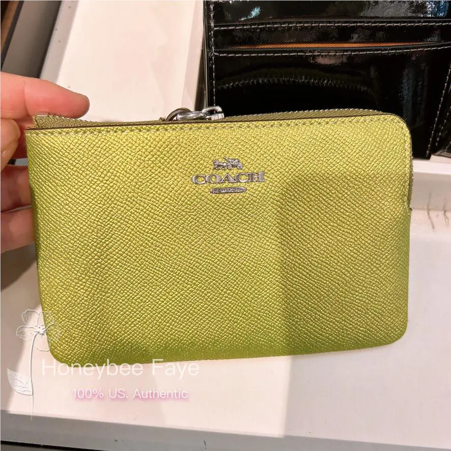 Coach Corner Zip Wristlet CP439/CW855