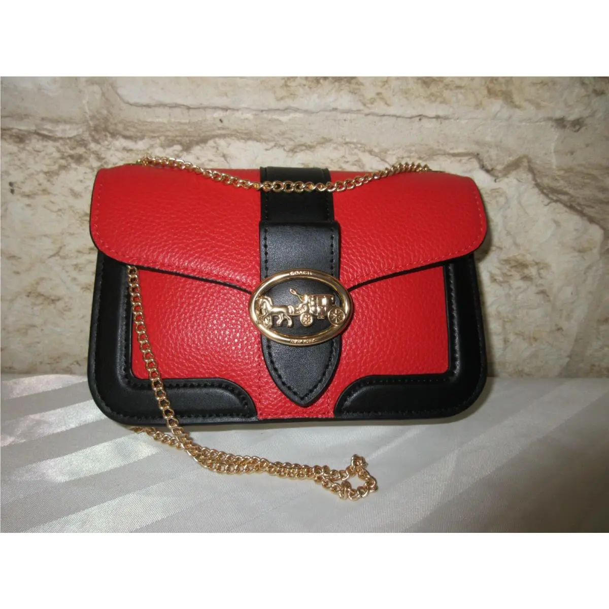 Black Red Contrast Leather Flap Chain Crossbody Xs/small Go to Bag Red/Black Multi woven leather gold-tone chalk new by Coach