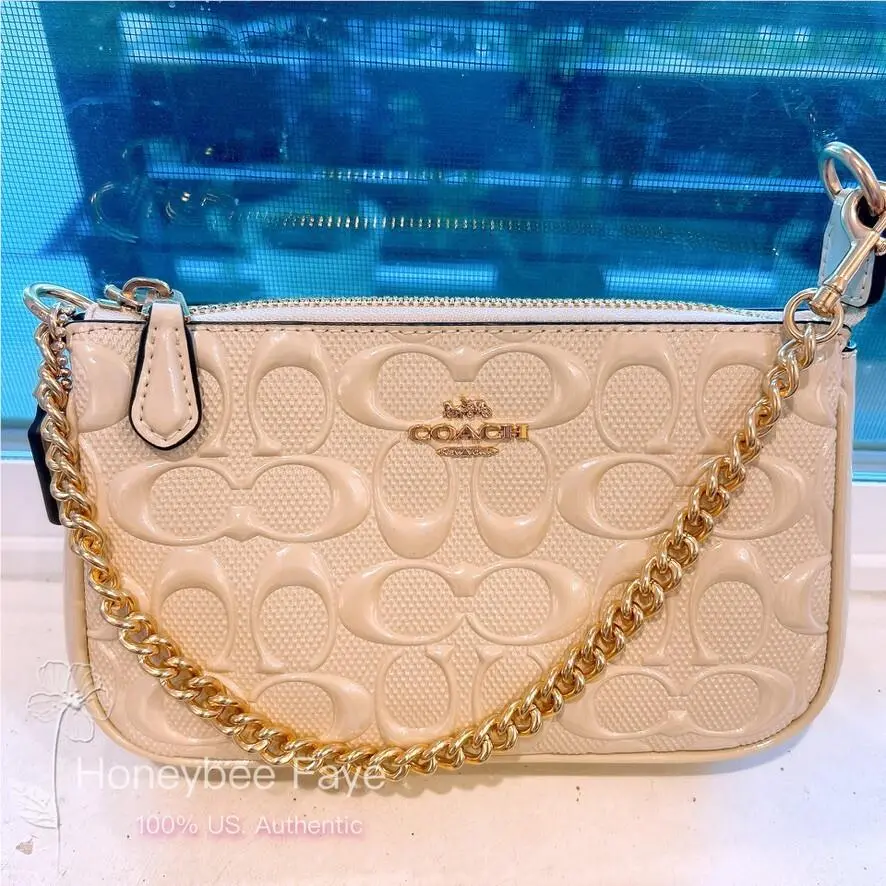 Coach Nolita 19 In Signature Leather CV419/CU000