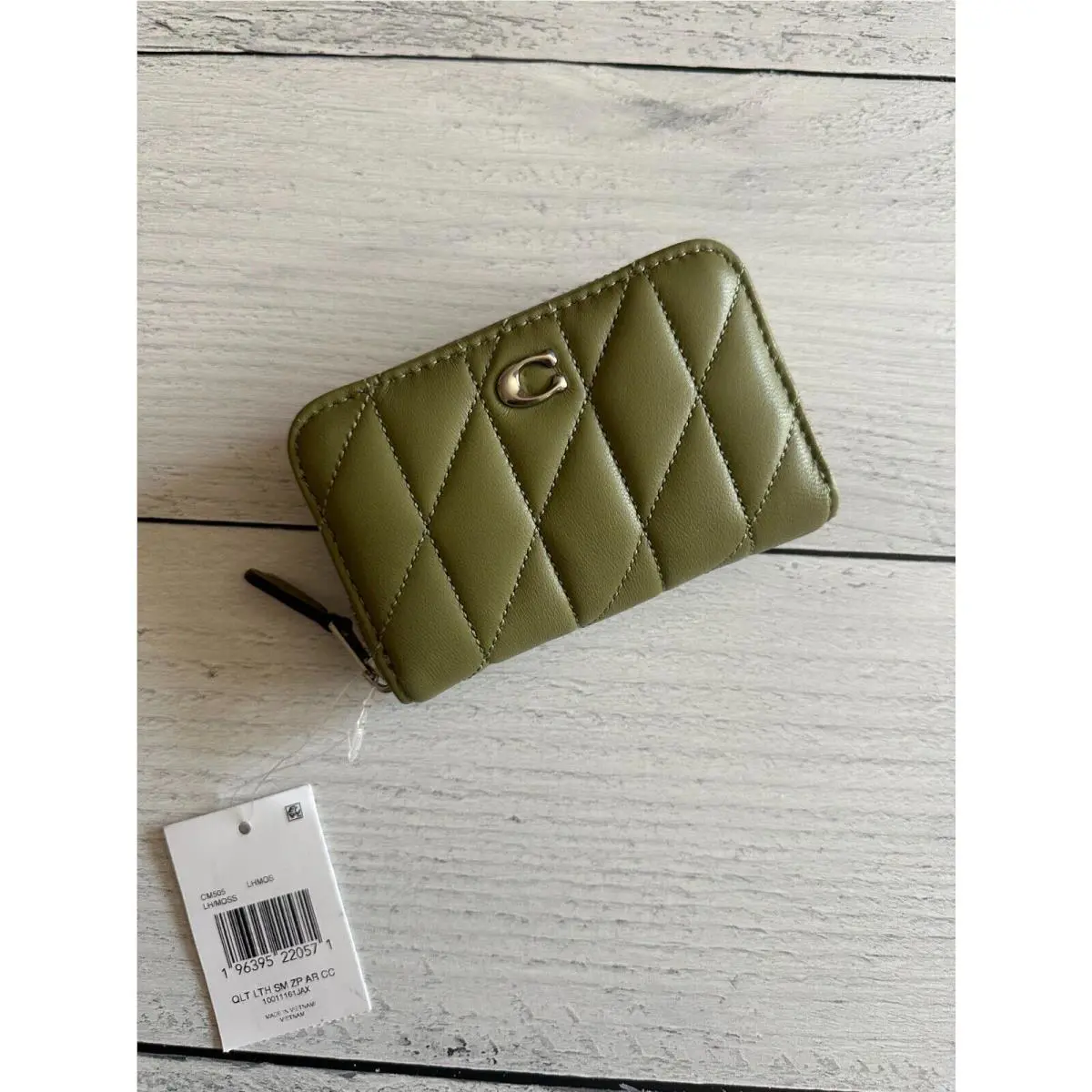 Small Zip Around Wallet Coin/card Case CM505 MOSS QUILTED by Coach