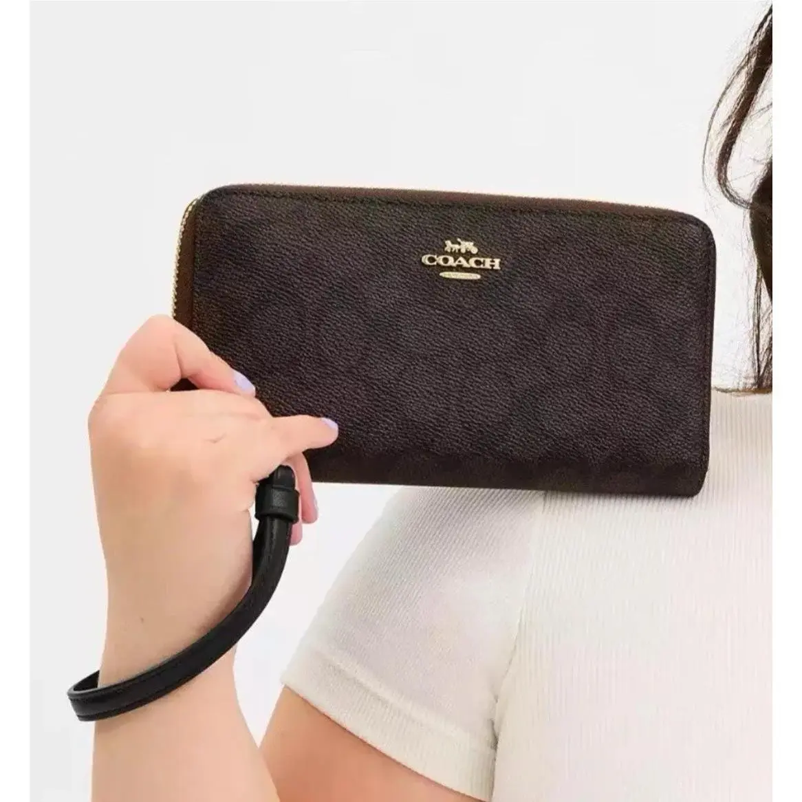 Coach C4452 Sig Long Zip Around Canvas Wallet/wristlet Brown/black