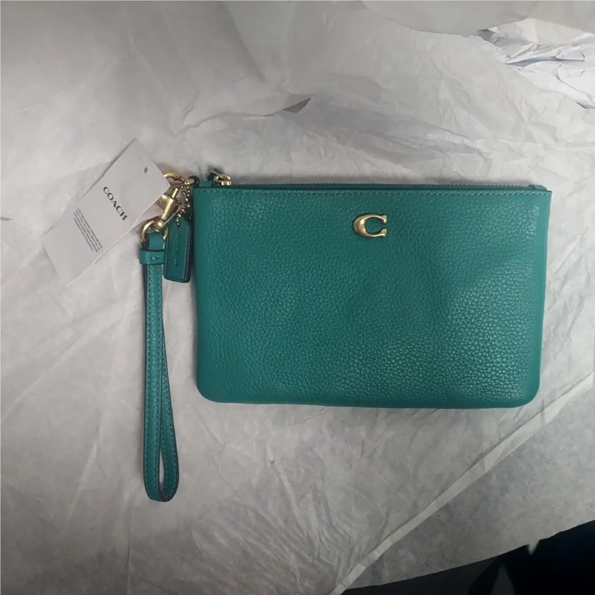 Coach Pebbled Bright Green Leather Wristlet CH818