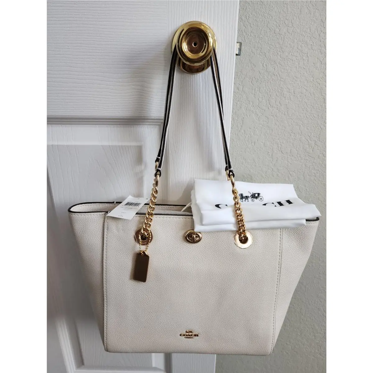 Coach Turnlock Pebble Leather Chalk Gold Chain Tote Bag Dust Bag 57107