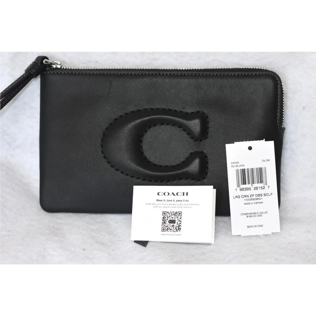 Coach Large Cornerzip Wristlet CR392 Chalk White Leather Ivory Wallet