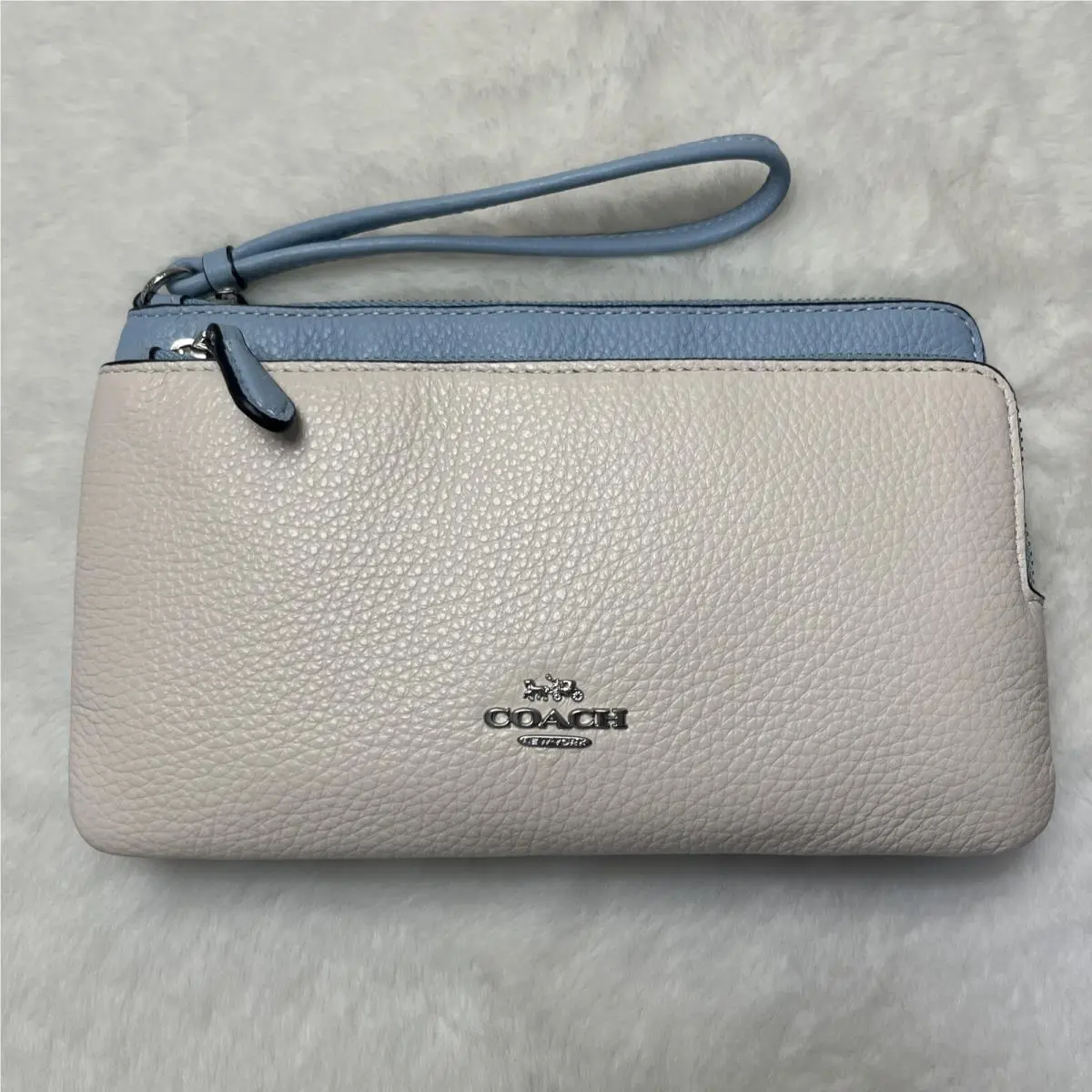 Coach Contrast Double Zip Wallet Wristlet Chalk Waterfall Blue