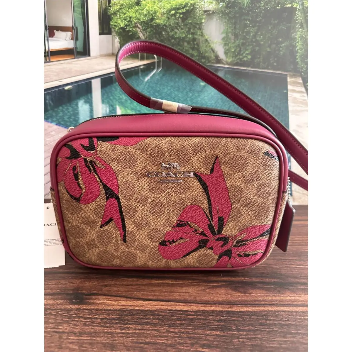 Coach CZ769 Jamie Camera Bag In Signature Canvas Leather Bow Print Tan/pink