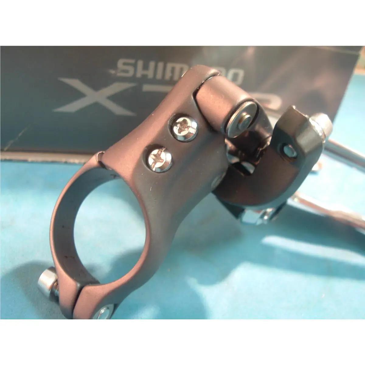Shimano  - Deore XT - Deore - M953 - Grey & Chrome 3