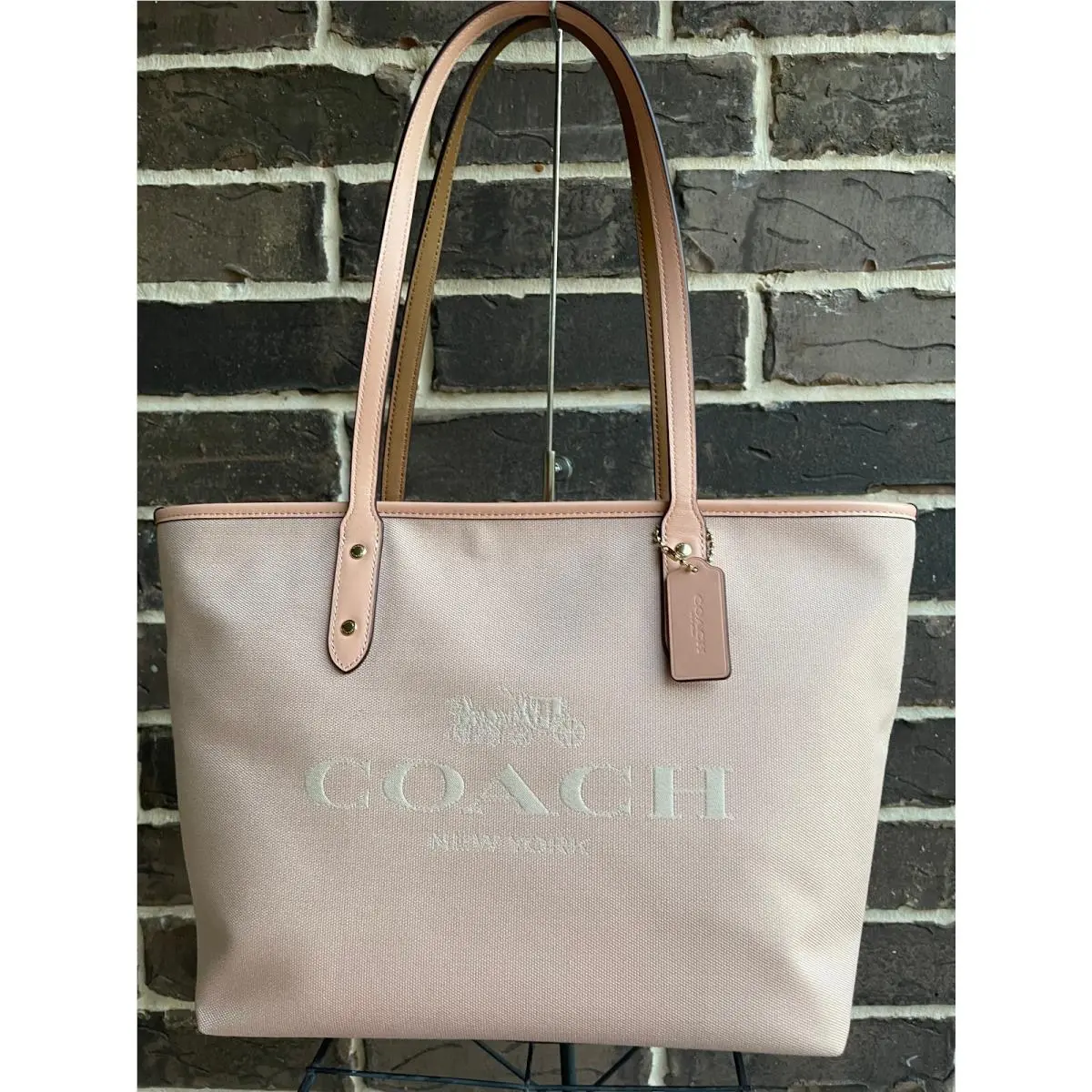 Coach C0671 Signature Horse and Carriage City Jacquard Zip Tote Apricot