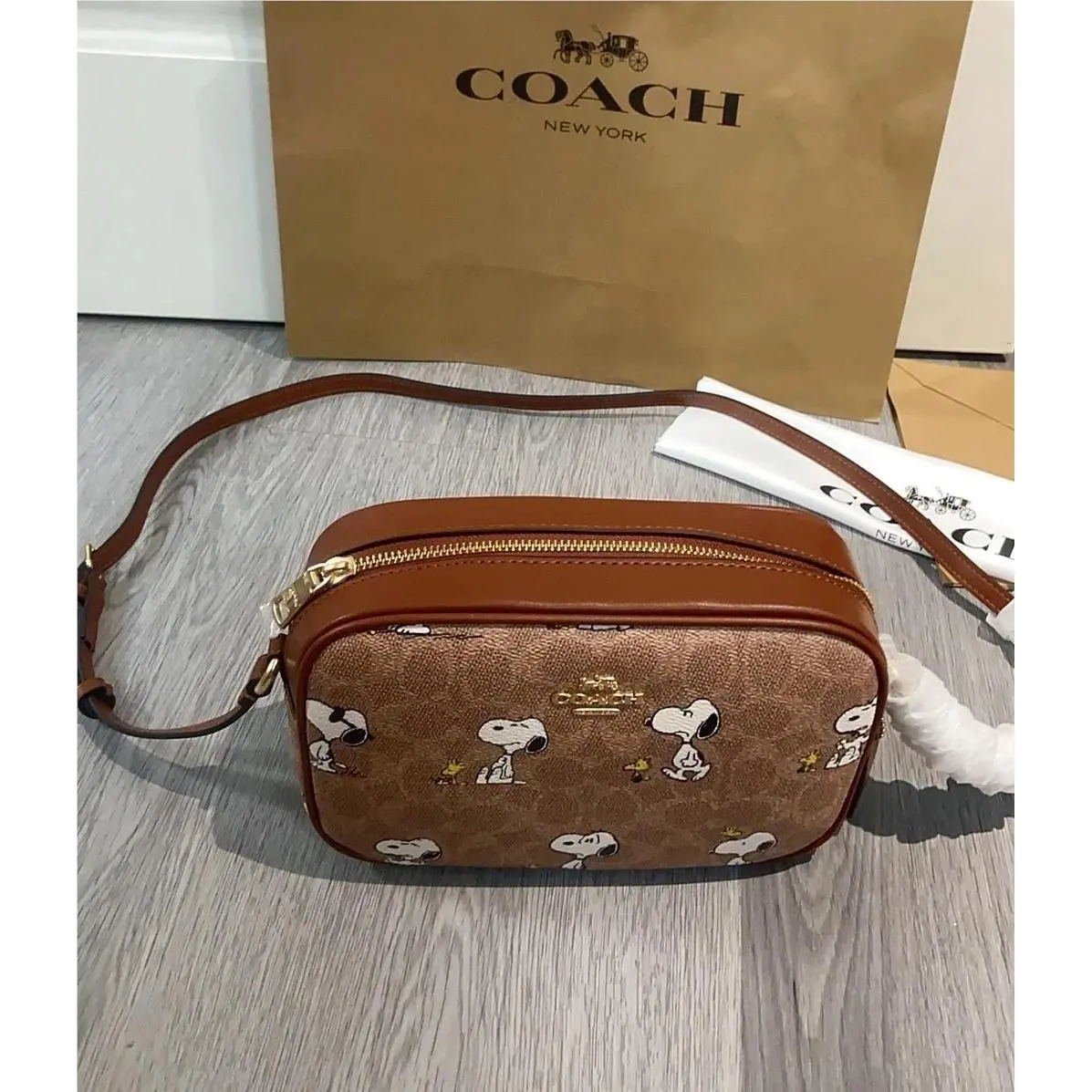Coach x Peanuts CBM27 Jamie Camera Bag Signature Canvas Leather Snoopy Outlet