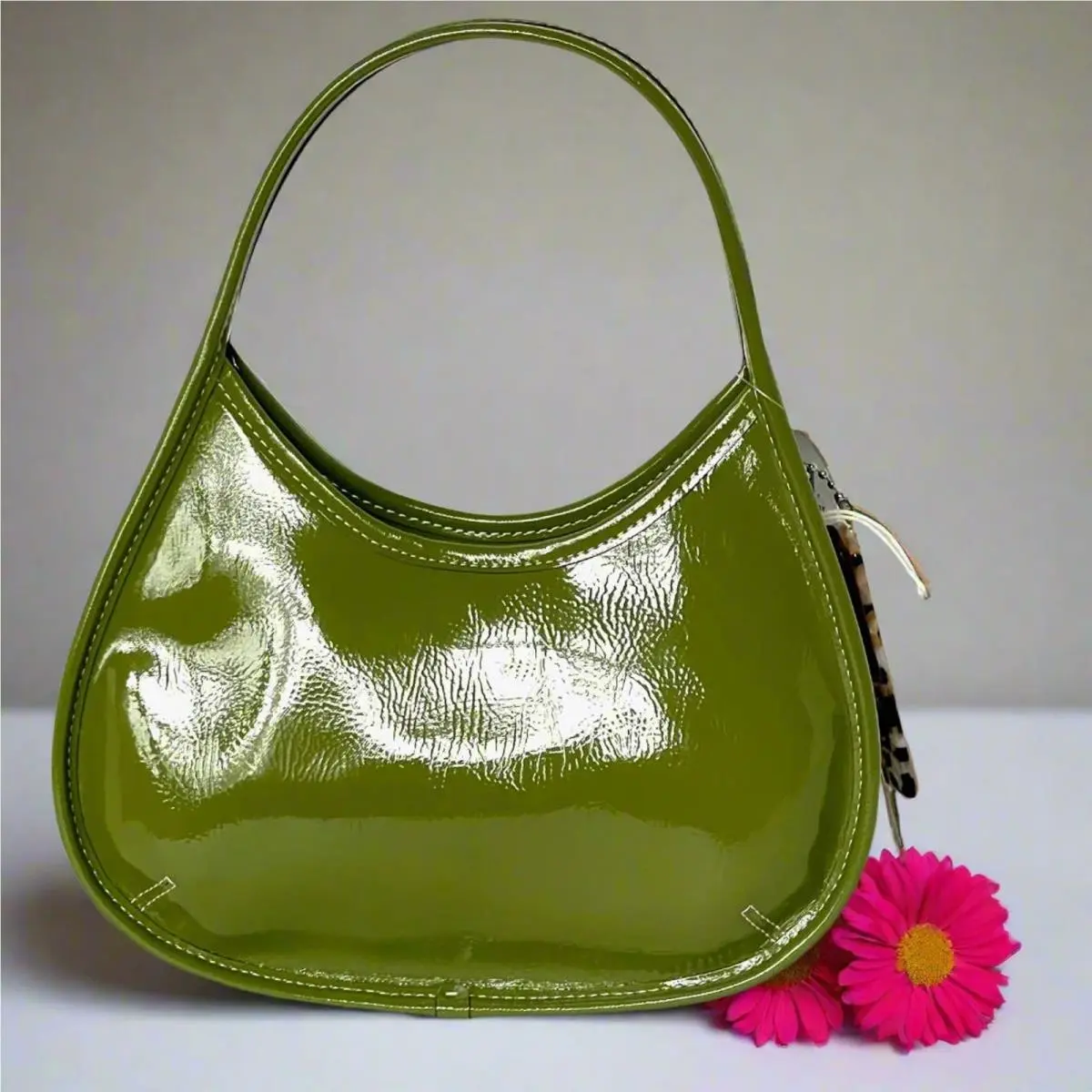Coach Coachtopia Ergo Bag CQ003 Olive Crinkle Patent Leather Shoulder Bag