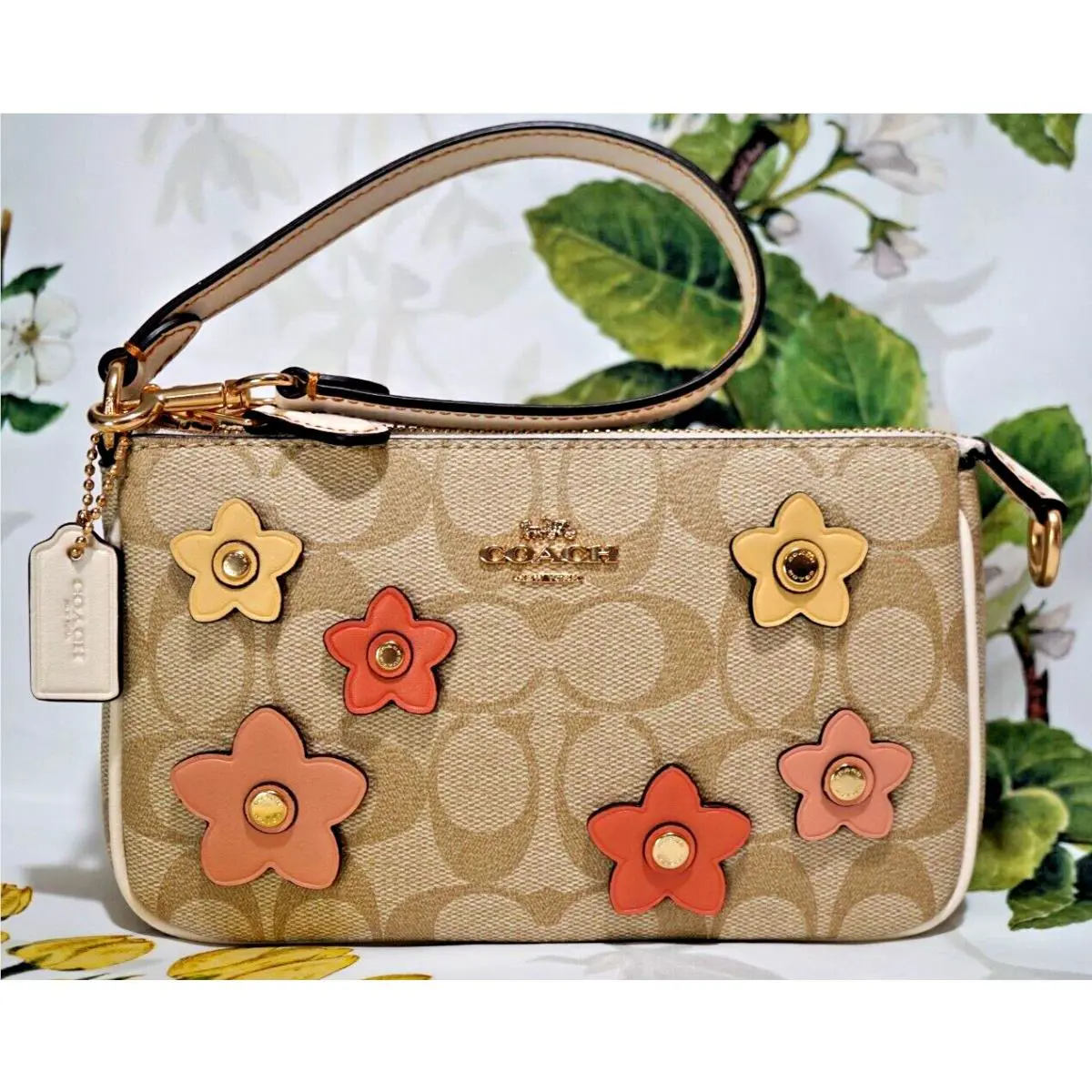 Coach CH619 Nolita 19 Sig W/floral Applique Pouchette Wristlet Bag Lt. Khaki