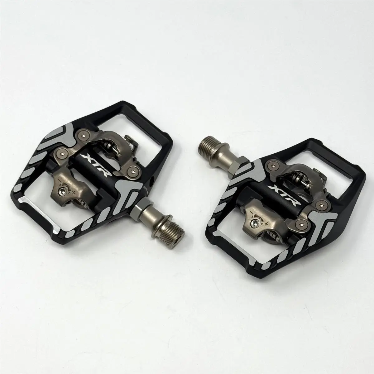 Shimano  - IPDM9120 - IPDM9120 - Black (UPC: 0689228945760) 2