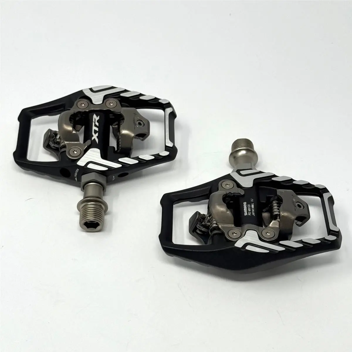 Shimano  - IPDM9120 - IPDM9120 - Black (UPC: 0689228945760) 3