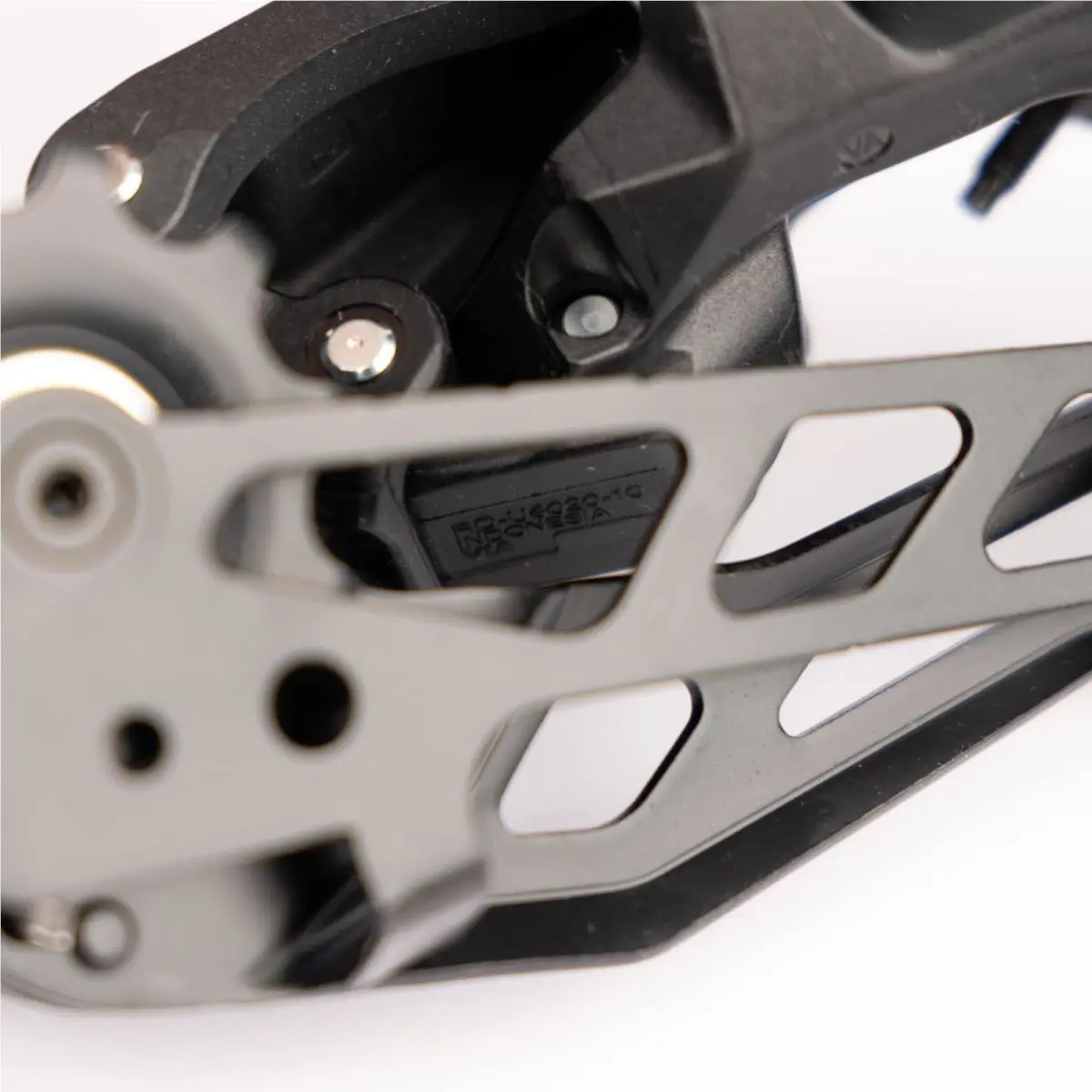Shimano  - ERDU602010SGS - ERDU602010SGS - Silver (UPC: 192790172194) 2