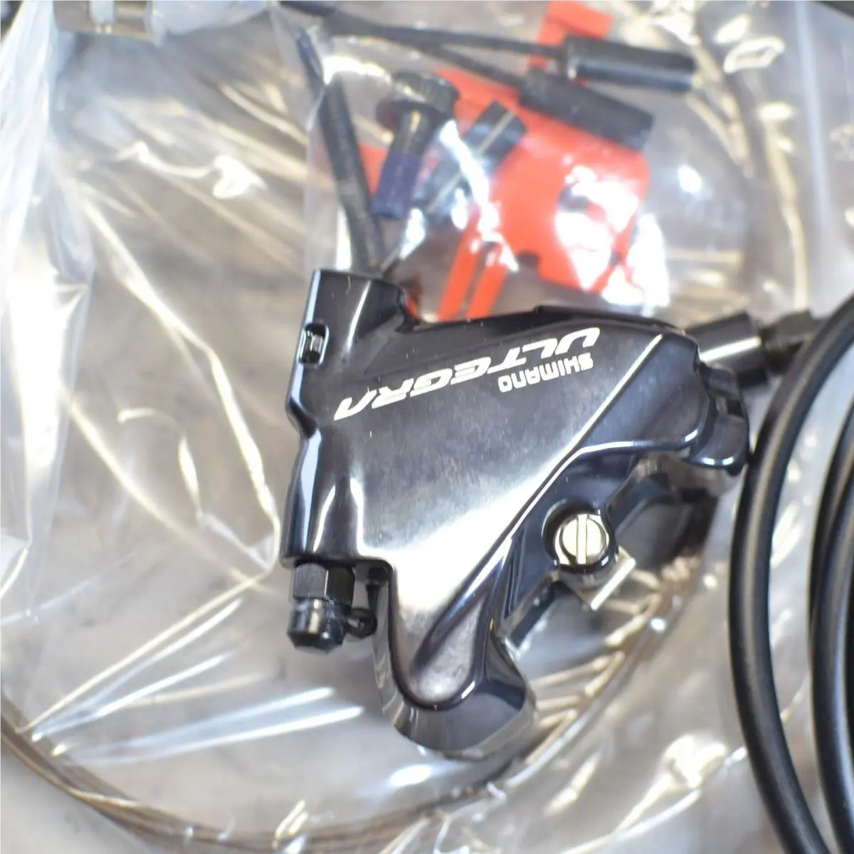Shimano  - Ultegra R8000 - Ultegra - ST-R8020 - Black 0