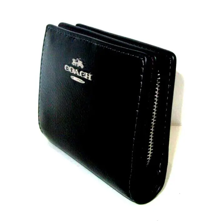 Coach CW790 Black Patent Leather Snap Card Case Wallet with C Charm