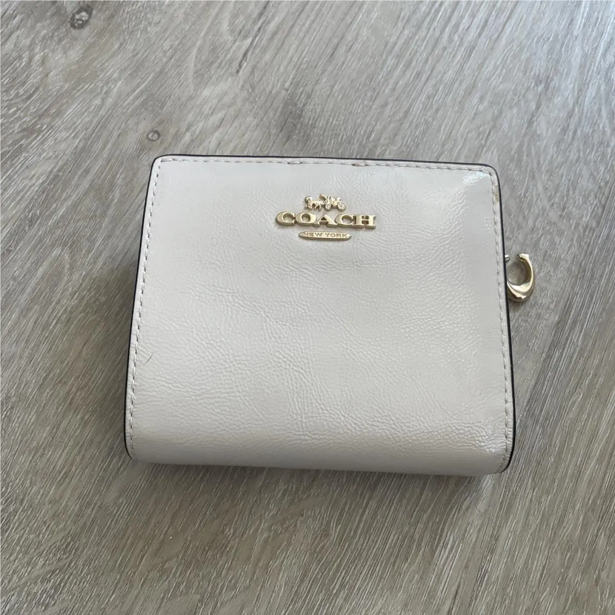 Coach CW790 Snap Wallet Crinkled Patent Leather Small Clutch Pearl