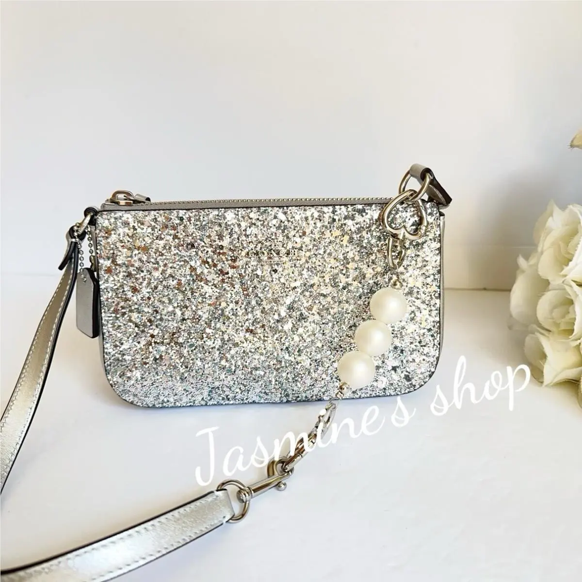 Coach Nolita 19 Women`s Wristlet Handbag CP478