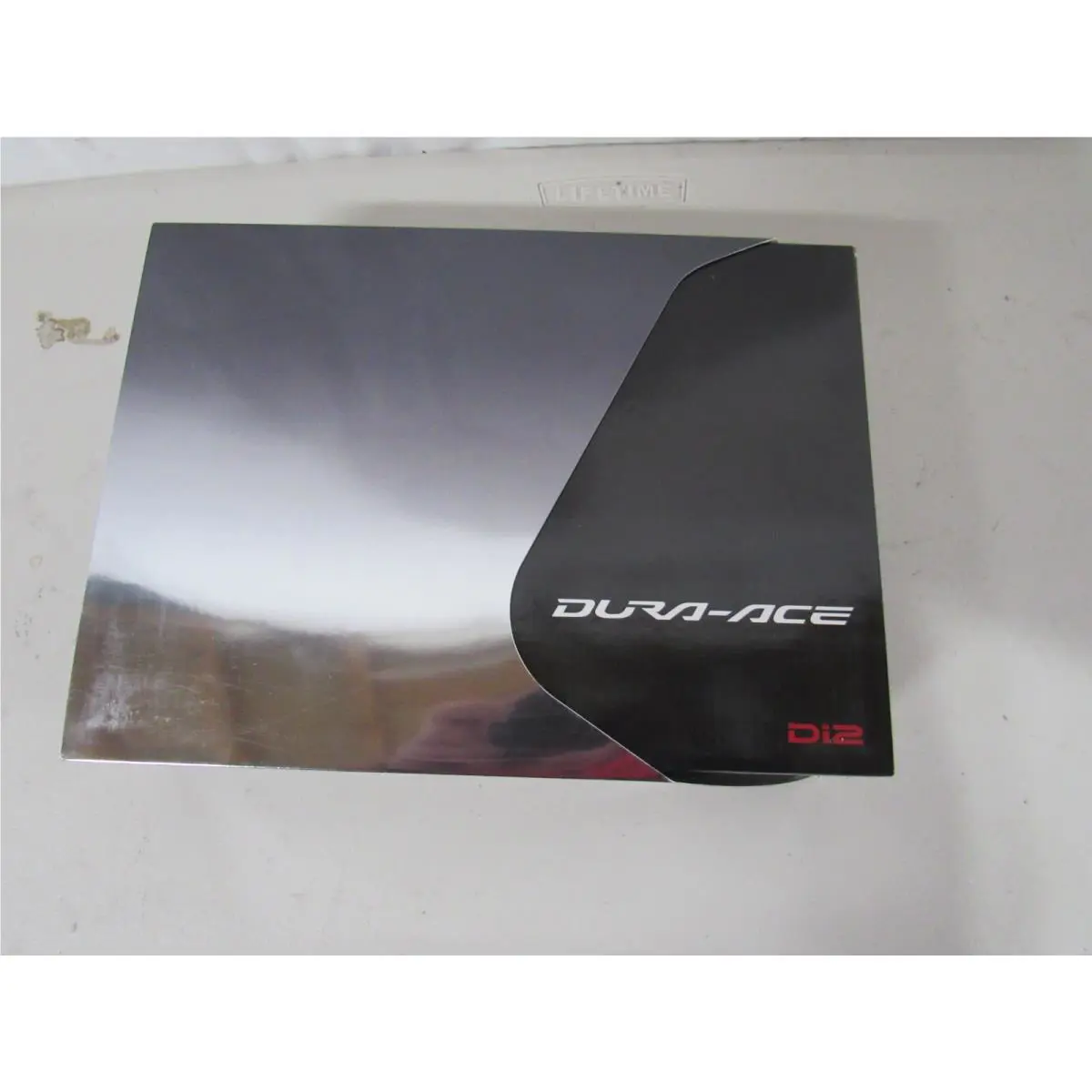 Shimano  - Shimano Dura Ace Di2 ST 9070 STI - IST9070PA (UPC: 689228728288) 4