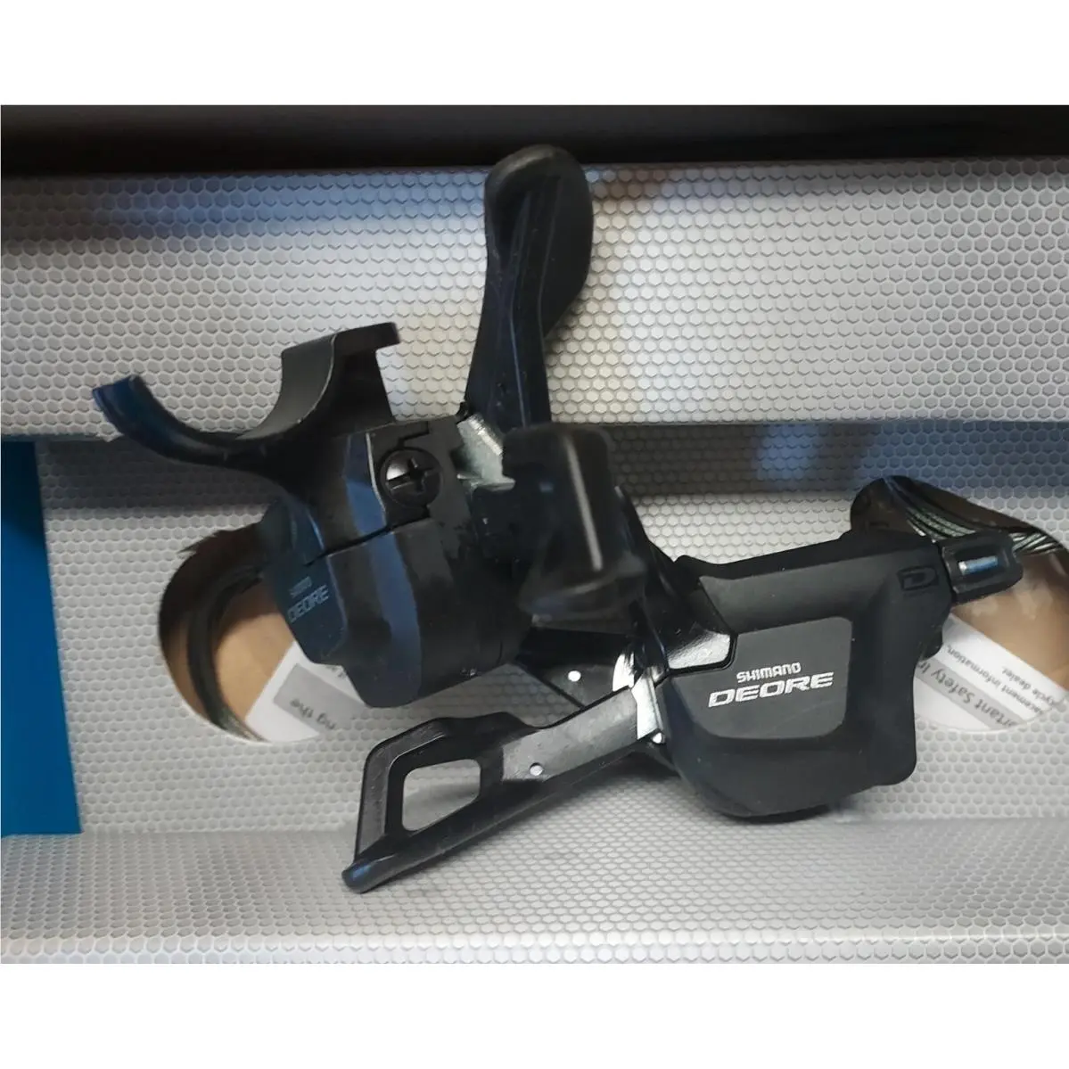 Shimano  - Shimano Deore M6000 - Deore - SL-M6000 0