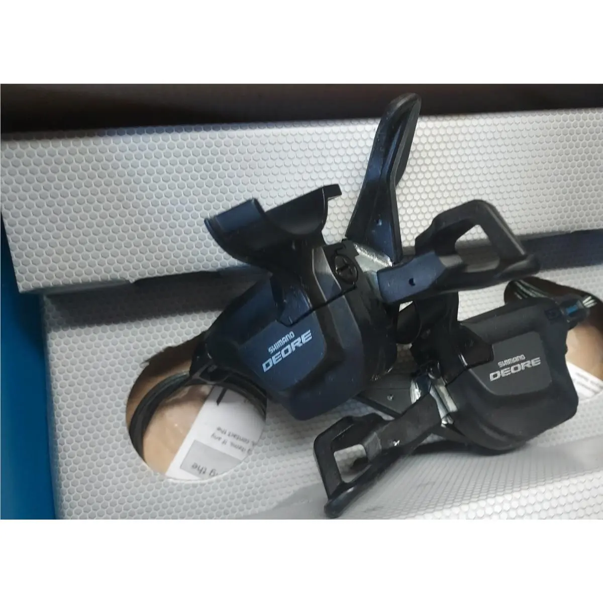 Shimano  - Shimano Deore M6000 - Deore - SL-M6000 1