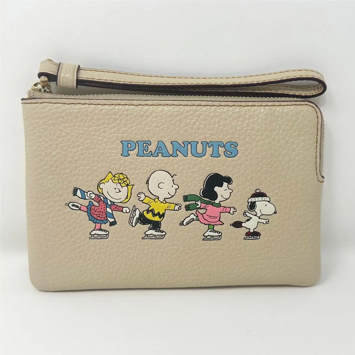 Coach X Peanuts Corner Zip Wristlet with Snoopy Friends Motif Ivory CF213